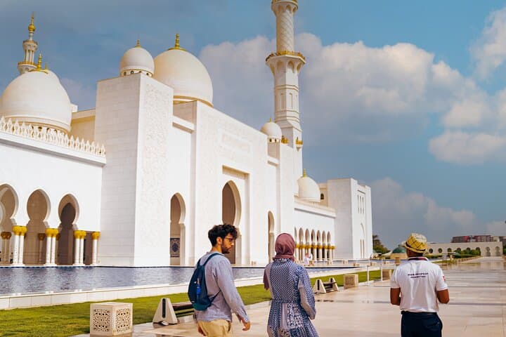 Private Abu Dhabi City Tour: Sheikh Zayed Mosque, Heritage Village & City Highlights photo 6