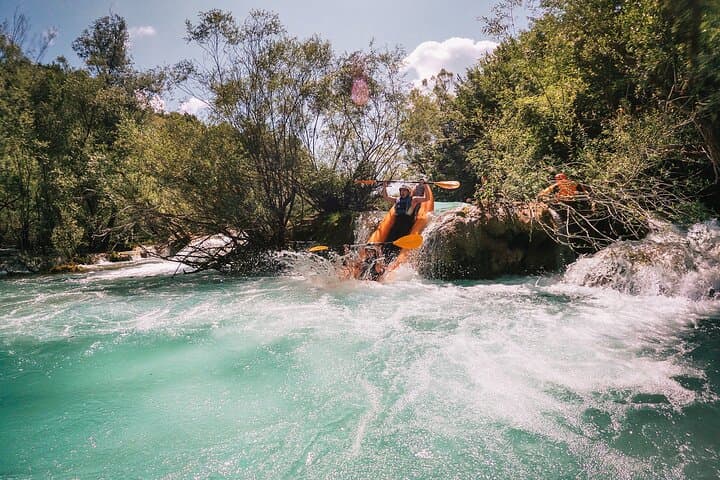 Kayaking the Mrežnica River: 5 km of Waterfalls and Turquoise Pools photo 5