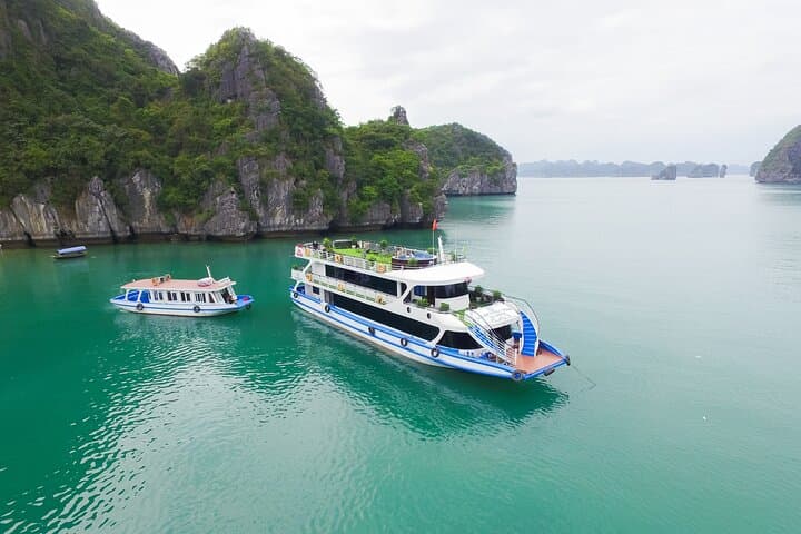 Luxury Halong Bay Day Cruise: La Casta — Sung Sot Cave, Kayak & Titop Island