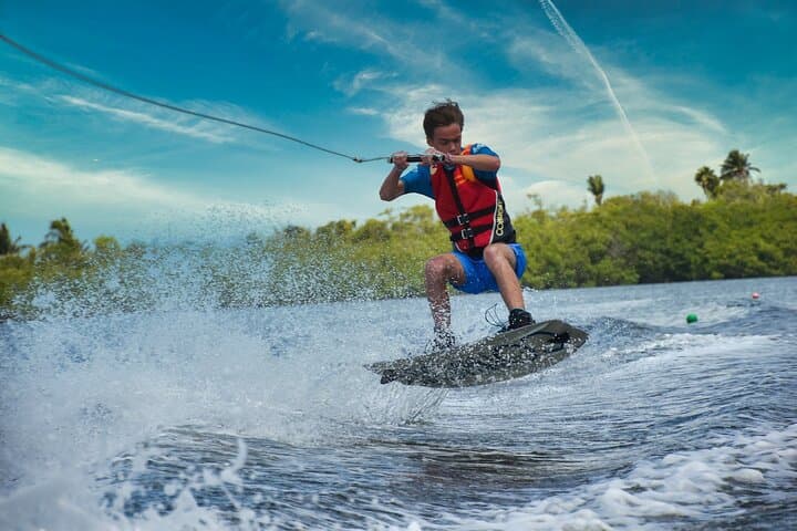 Wakeboarding in Trincomalee: Bay Tow-Surf Experience on Sri Lanka's East Coast photo 3