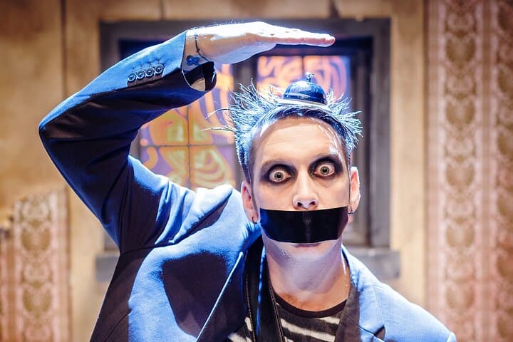 tape-face-at-mgm-grand-las-vegas-mime-comedy-show photo 6
