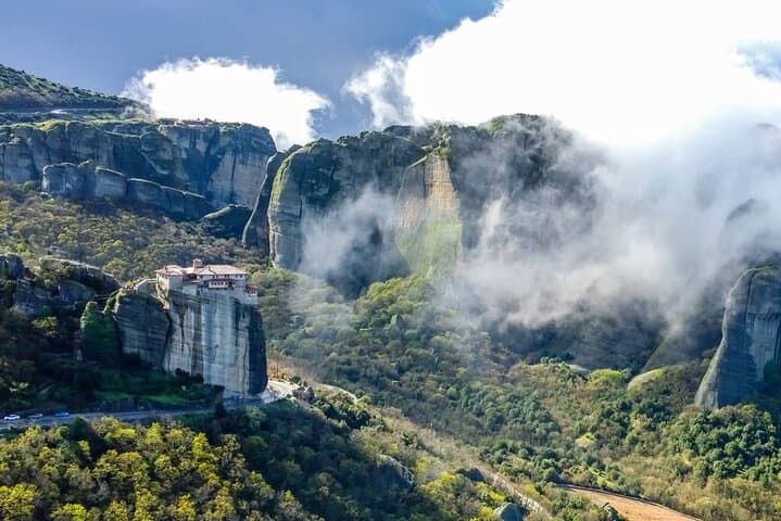 Thessaloniki to Meteora by Train: One-Day Panoramic Monastery Tour photo 6