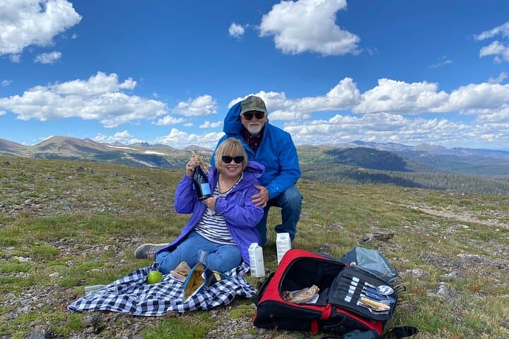 Private Nature Tour for Couples — Front Range Birding, Hike & Picnic near Denver