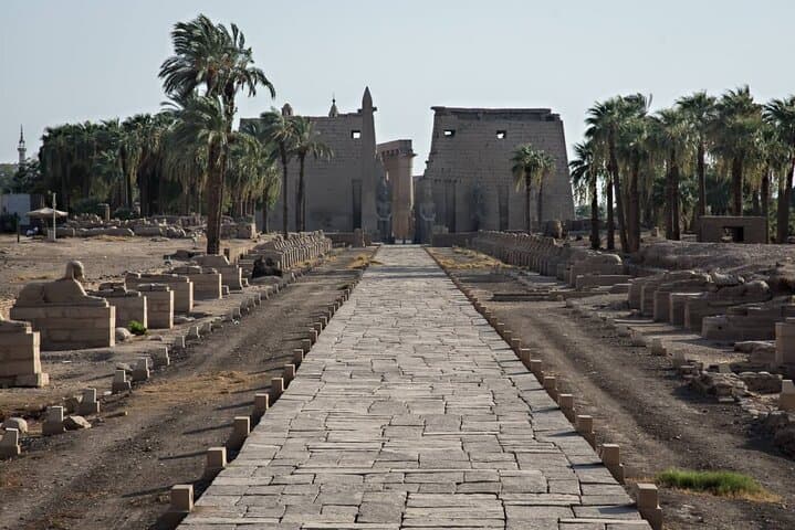 Luxor Marvels: 2-Day Customized Sightseeing Adventure on the Nile photo 5