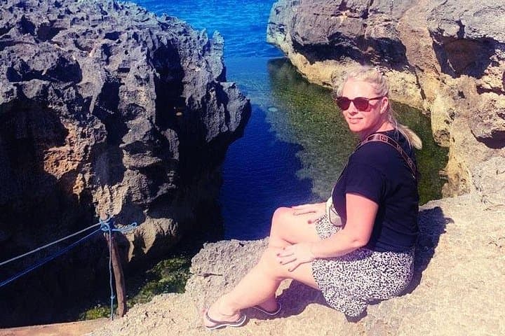 Nusa Penida Private Day Tour from Bali — Kelingking, Broken Beach & Crystal Bay photo 4