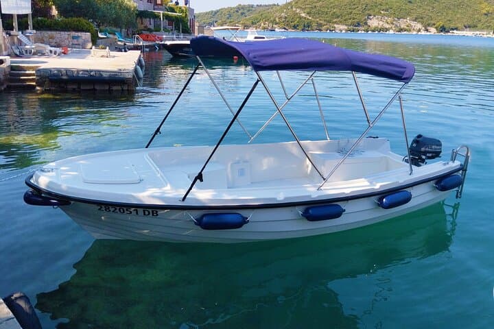 Dubrovnik No-License Boat Rental: Easy Full-Day Coastal Cruise photo 2