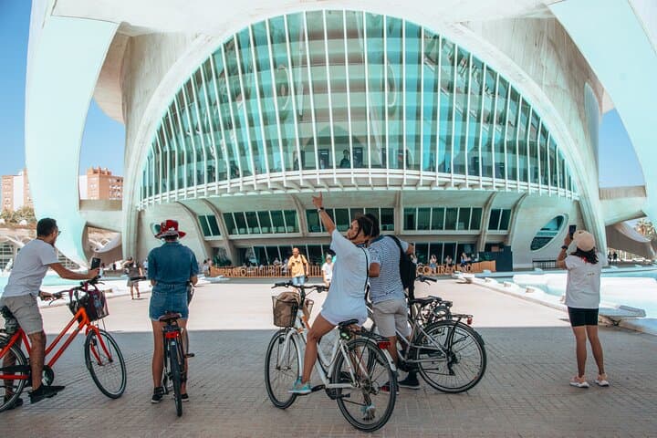 Pedal Through Valencia: Turia Gardens to the City of Arts and Sciences photo 1