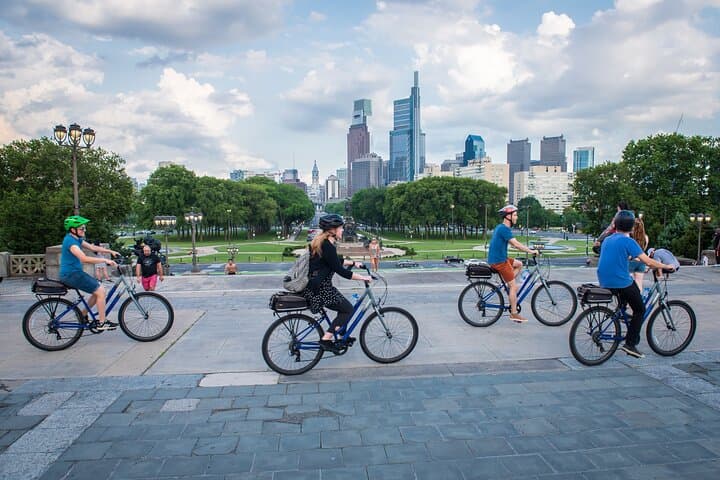 Classic Philadelphia City Bike Tour: Schuylkill River, Rocky Steps & Magic Gardens