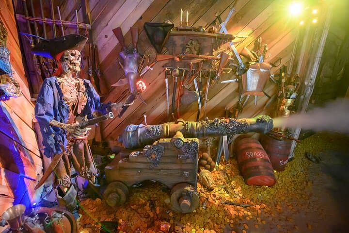 Treasure Hunt: Interactive Pirate Ride on Monterey's Cannery Row photo 6