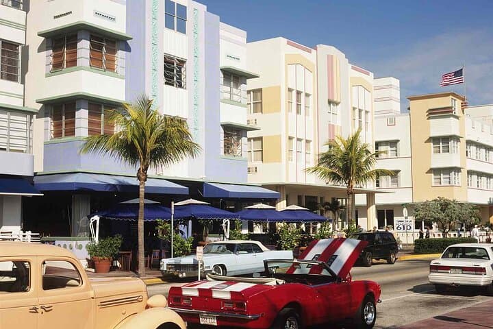 Miami Private Tour in 5 Hours — South Beach, Wynwood & Design District Highlights photo 3