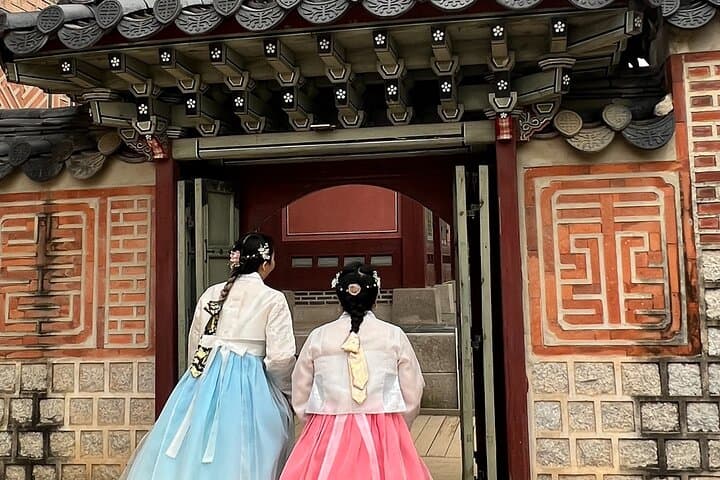 Private 8-Hour VIP Seoul City Tour: Custom Full-Day Experience photo 2
