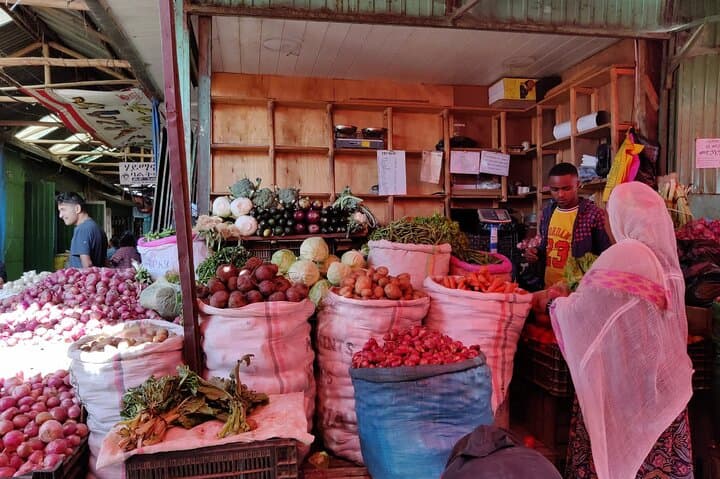 Luxury Addis Ababa Day Tour: Palaces, Museums, Coffee & Live Jazz photo 4