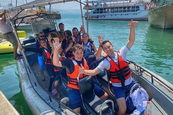 Tornado Speed Boat Ride from Jaffa Port: High-Speed Coastal Thrill in Tel Aviv photo 4