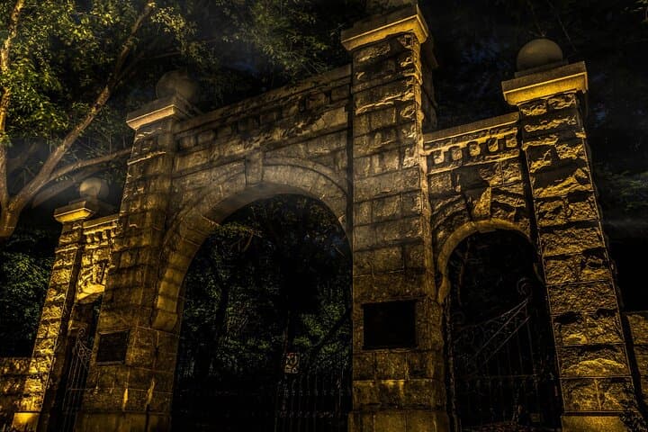 Mobile Ghost Tour — Murder, Mayhem & Haunted Bienville Square photo 5