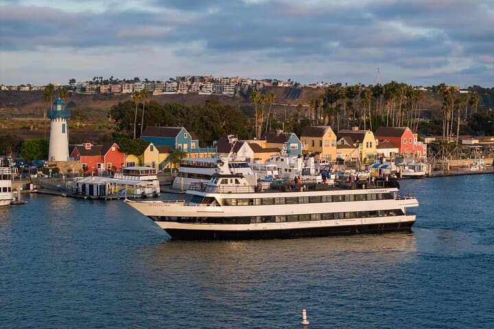 Marina del Rey Champagne Brunch Cruise — 2-Hour Buffet & Unlimited Mimosas