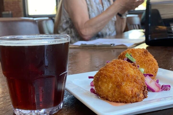 Galveston Island Pubs and Grub Tour — Taste Coastal Texas in Two Hours