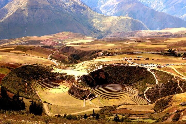 Sacred Valley Weaving and Inca Terraces: Kuper Bajo, Chinchero & Moray Day Tour photo 2
