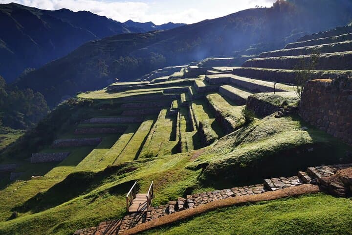 Sacred Valley Weaving and Inca Terraces: Kuper Bajo, Chinchero & Moray Day Tour photo 4