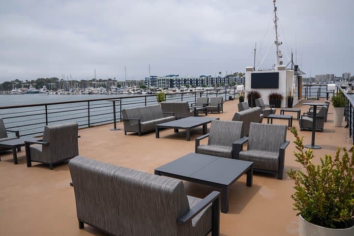 Marina del Rey Sights and Sips: 90-Minute Cocktail Cruise with DJ photo 5