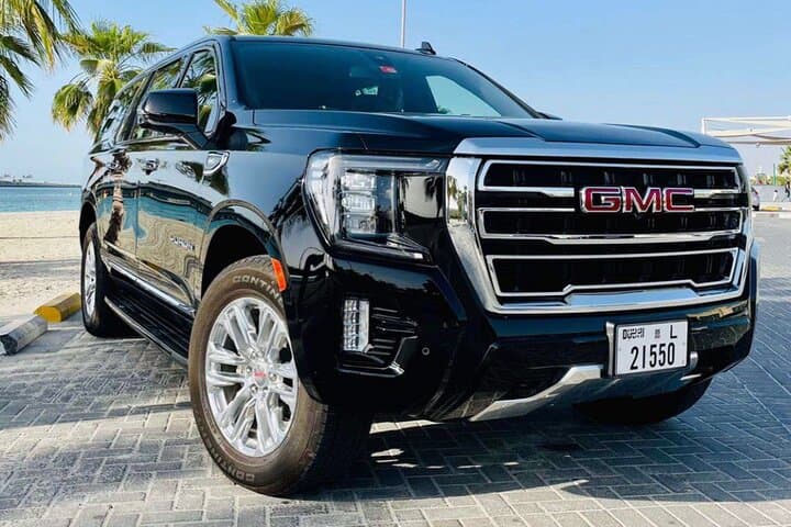 Dubai & Abu Dhabi Private Car With Driver: All-Day Chauffeur Service for Flexible Sightseeing photo 3