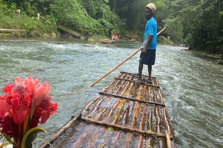 Martha Brae Bamboo Rafting: Private Round-Trip from Montego Bay photo 6
