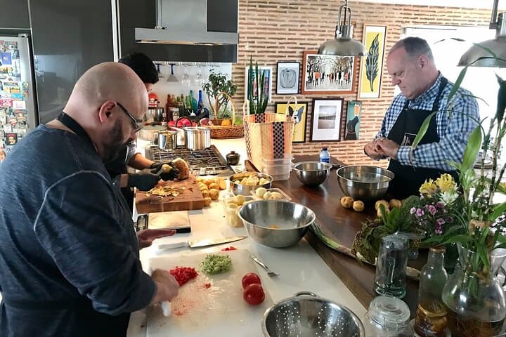 Private Colombian Cuisine Workshop: Market-to-Table Cooking in Bogotá photo 4