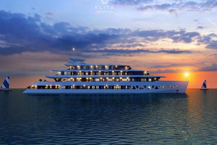 Halong Bay 2-Day/1-Night Cruise: Sunset, Caves & Lan Ha Bay Overnight
