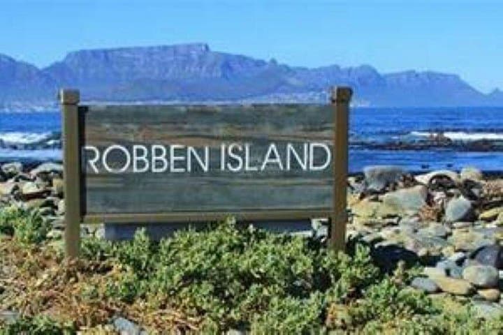 Cape Town Langa Township & Robben Island Full-Day Heritage Tour photo 3
