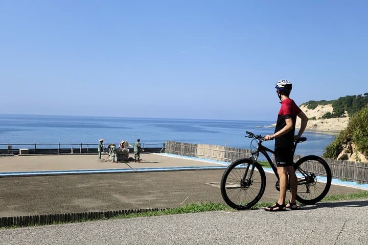 Cycle the Noto Peninsula: Full-Day Bicycle Tour from Wajima