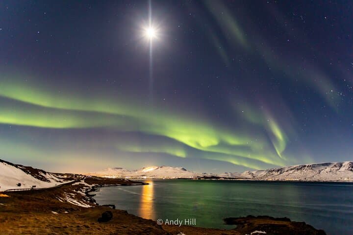 Akureyri Northern Lights Chase: Evening Aurora Bus Tour photo 2