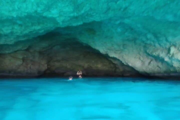 Blue Room and Beach Speedboat Tour Curaçao — Snorkel the Famous Blue Cave & Shipwreck Beach photo 6