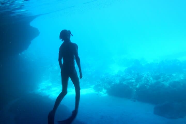 Blue Room and Beach Speedboat Tour Curaçao — Snorkel the Famous Blue Cave & Shipwreck Beach photo 3