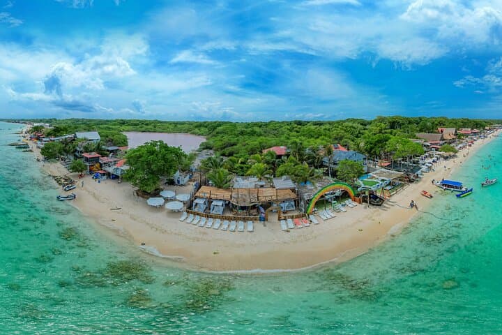 Full-Day Rosario Islands & Barú Speedboat Trip from Cartagena — Snorkel, Party & Playa Blanca photo 2