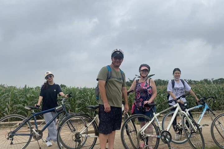 Bac Ninh Countryside Biking: Full-Day Private Cultural Tour from Hanoi