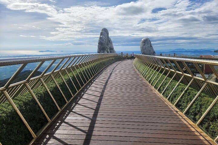 Sunset Private Tour to Golden Bridge Ba Na Hills — Avoid the Crowds photo 6