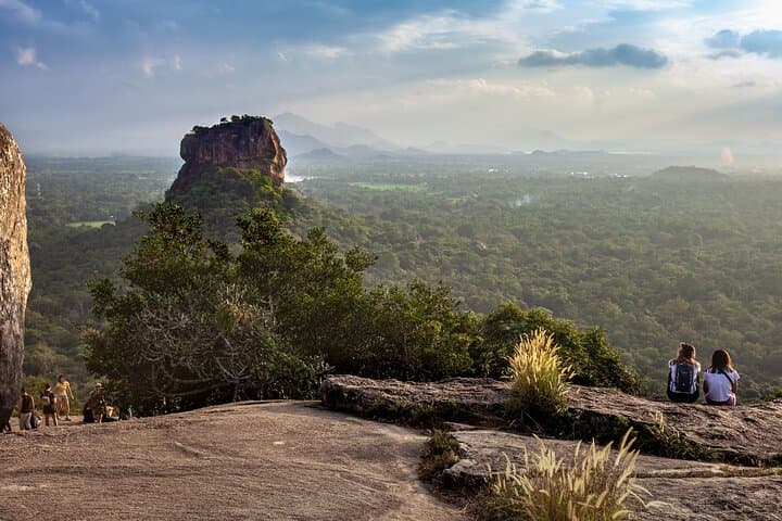 Pidurangala Rock Guided Hike and Summit Picnic — 360° Views of Sigiriya photo 2