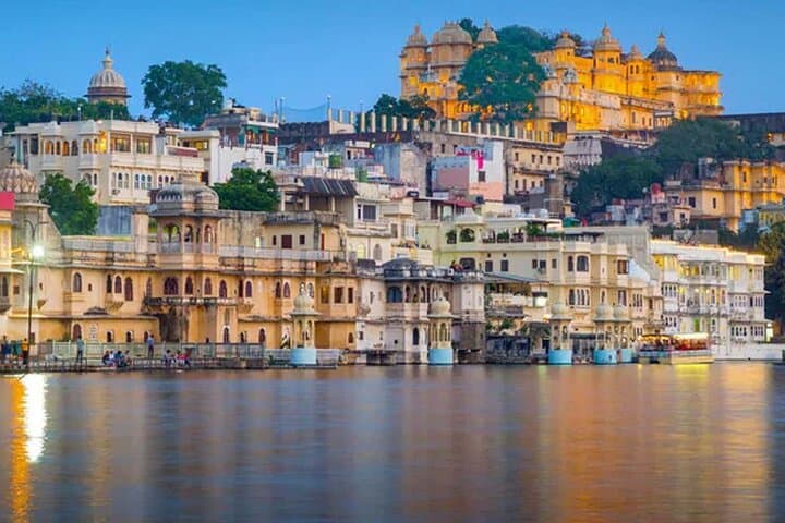 8-Day Golden Triangle: Taj, Tigers & Udaipur Lakes photo 6