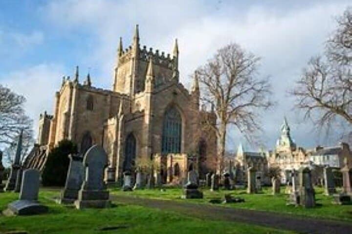 Private St Andrews Tour from Edinburgh: Bespoke Day Trip to Castles, Golf & Whisky photo 3