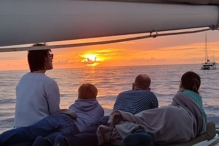 Santorini Caldera Panorama Sunset Cruise — All‑Inclusive Winter Sailing to Hot Springs & Thirassia photo 2