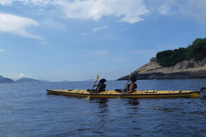 Guided Kayak Tour in Rio de Janeiro – Sugarloaf & Christ Views photo 4