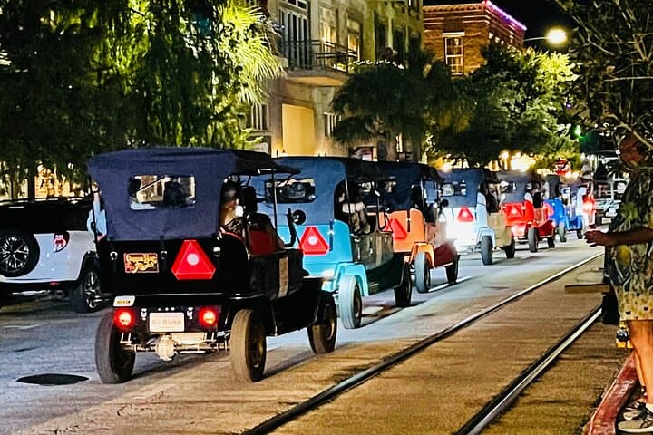 Ghosts in the Graveyard: Galveston's Haunted Golf-Cart Cemetery Tour photo 2