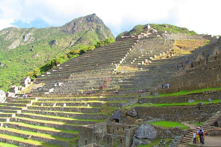 Short Inca Trail & Rainbow Mountain: 8-Day Cusco Trek to Machu Picchu and Vinicunca photo 4