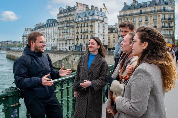 Custom Paris Multi-Day Private Tour — Tailored Walking & Cultural Itinerary