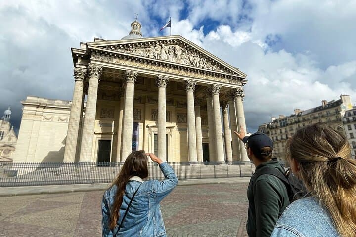 Custom Paris Multi-Day Private Tour — Tailored Walking & Cultural Itinerary photo 3