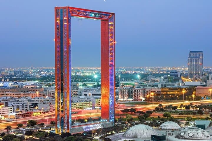 Dubai Frame: See Old, New and Future Dubai with Private Transfers