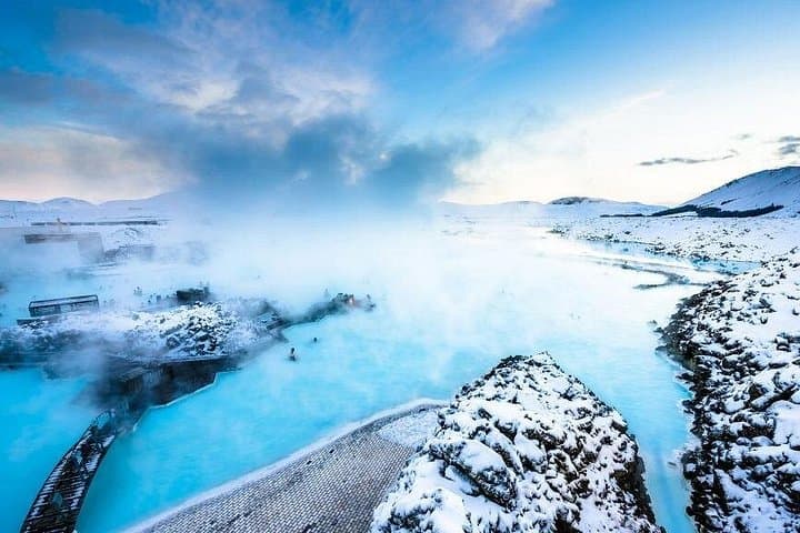 Private Blue Lagoon Transfer in Iceland — Seamless Airport to Geothermal Spa Ride photo 2