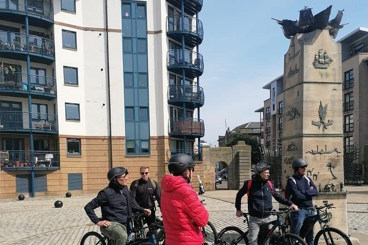 Edinburgh E-Bike Tour: Arthur's Seat, Dean Village & Water of Leith photo 4