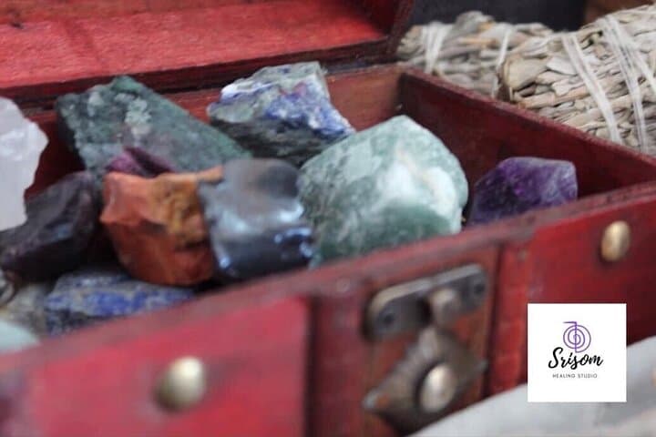 Phuket Reiki Session: 60-Minute Chakra Balancing with Crystal Healing photo 2