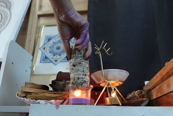 Phuket Reiki Session: 60-Minute Chakra Balancing with Crystal Healing photo 5