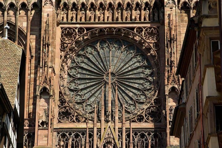 Strasbourg Private Historic Walking Tour: Cathedral, Astronomical Clock & Place de la République photo 4